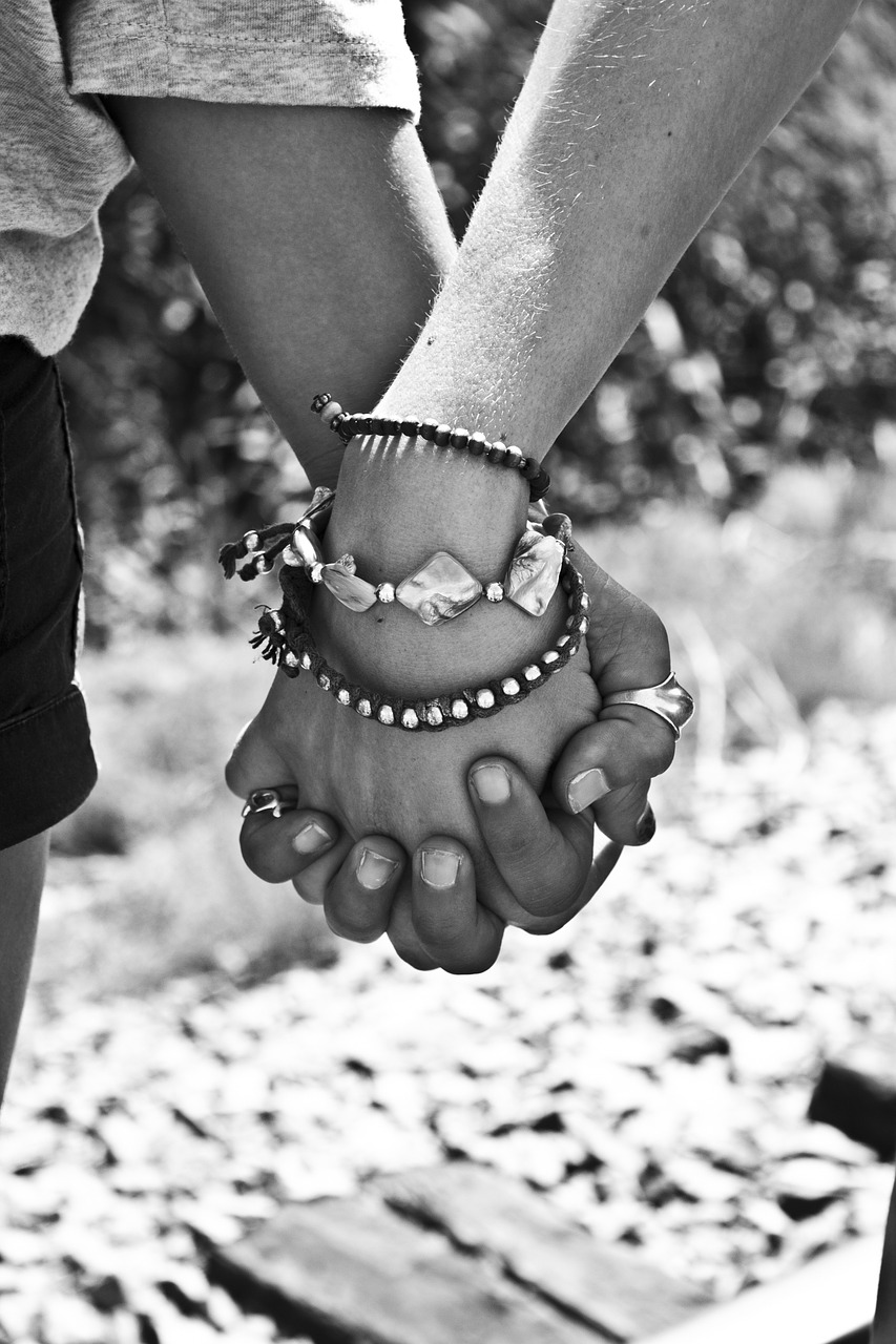 Lo que no sabías y debes saber sobre como conservar tus amistades 