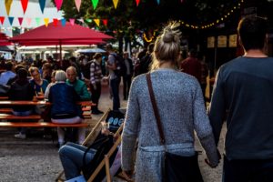 Los festivales de comida son una excelente opción para conocer las culturas de las localidades